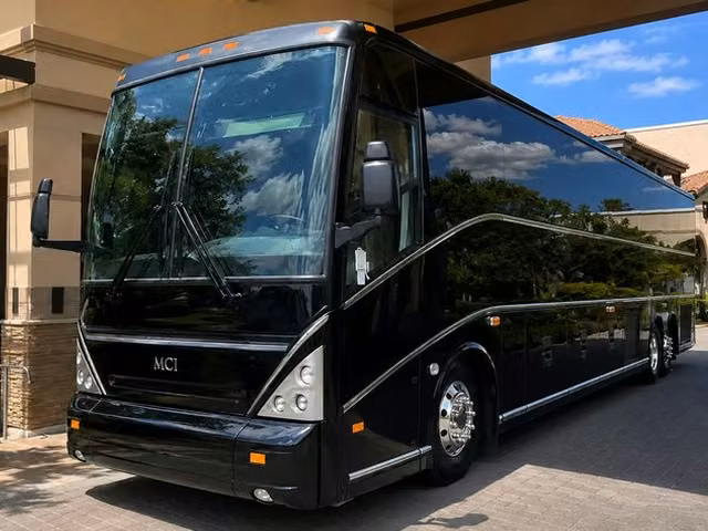apache junction charter buses